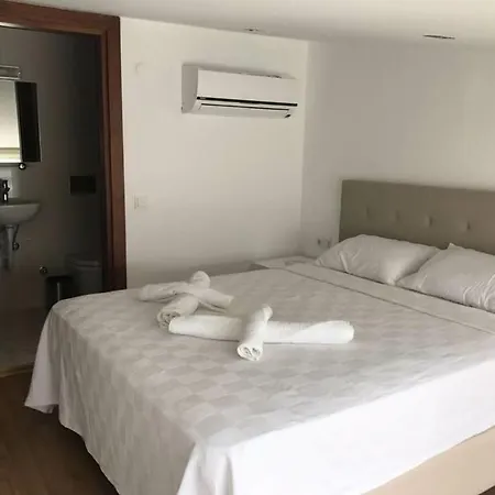 Orya Villa