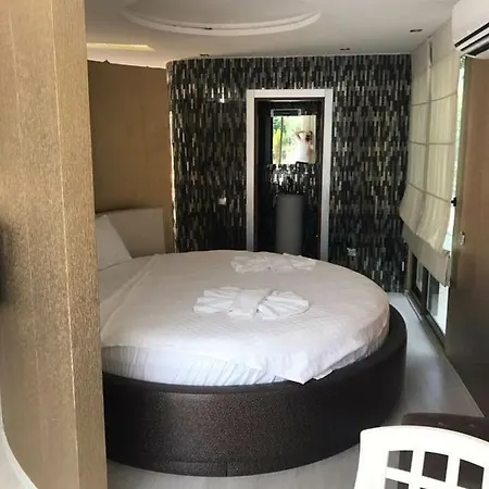 Villa Orya